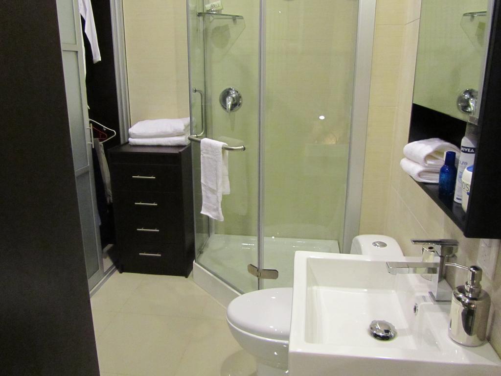 كويرنافاكا Triumph Tower Residence الغرفة الصورة